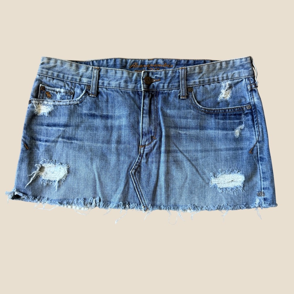 VTG Abercrombie and Fitch y2k Distressed Denim Mini Skirt Raw Hem Size 10